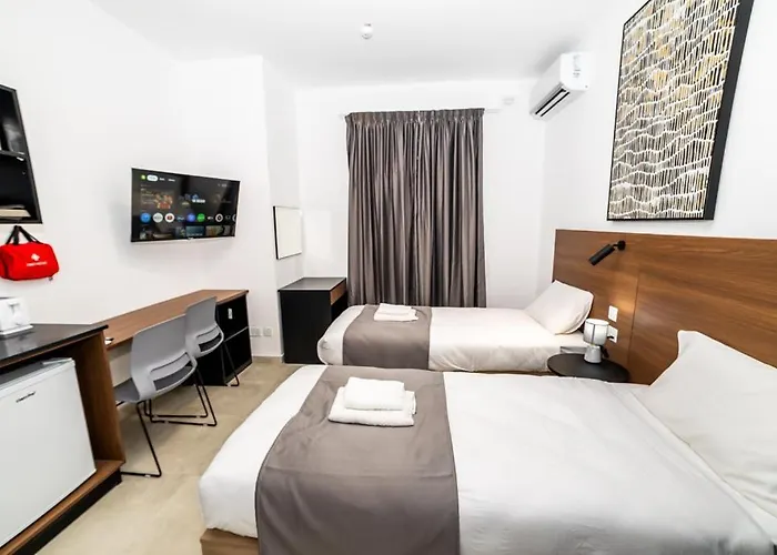 Cozy - By Hostmt * St. Paul's Bay